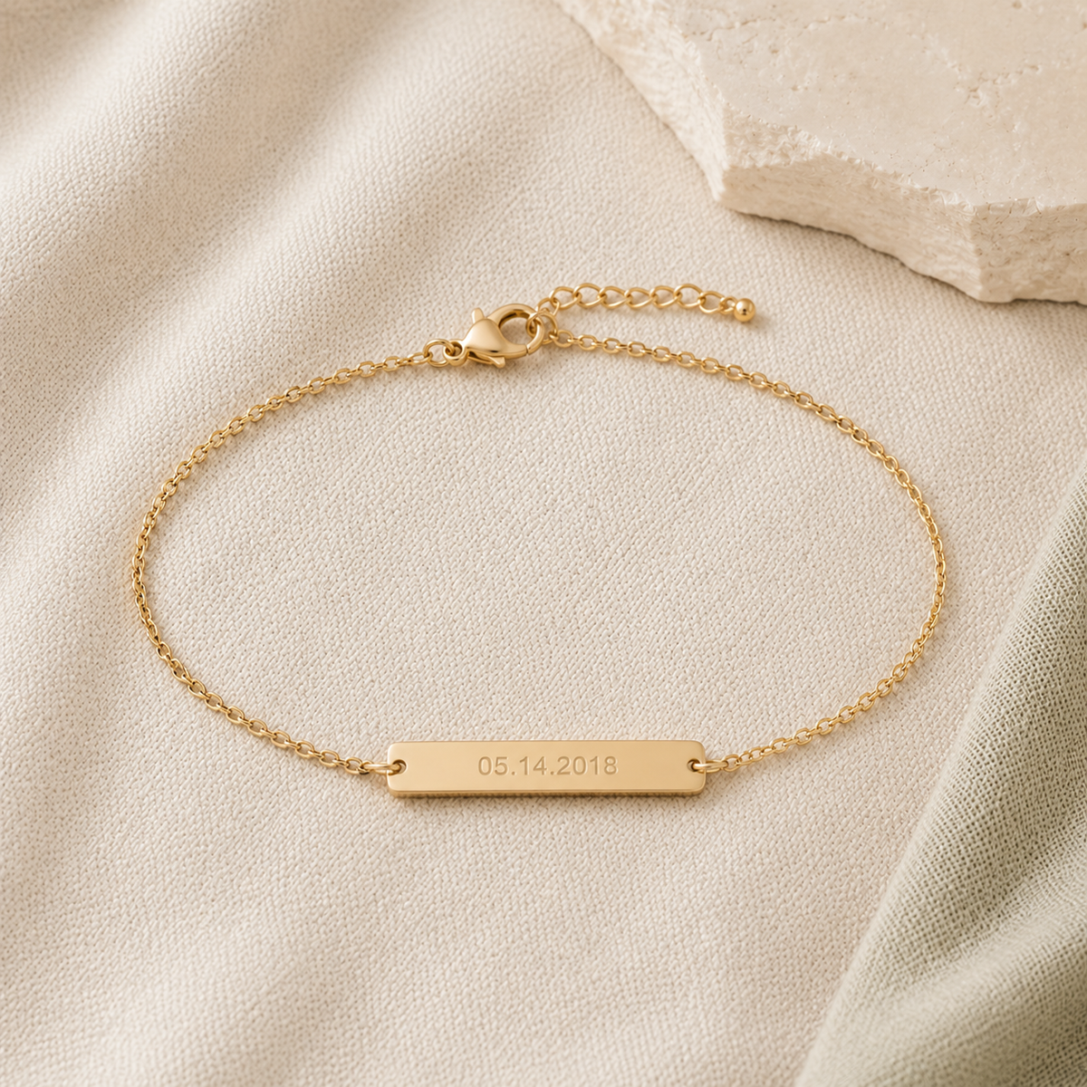 Exact Date Bar Bracelet