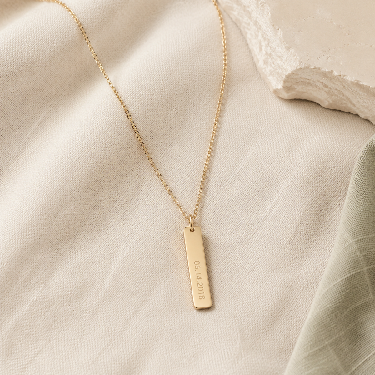 Exact Date Bar Necklace